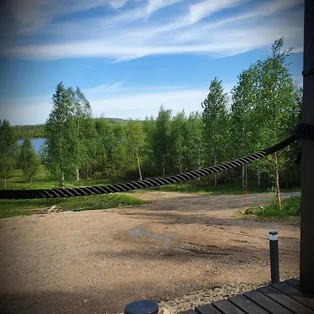 Uiton Kotirantasauna Apartmán *