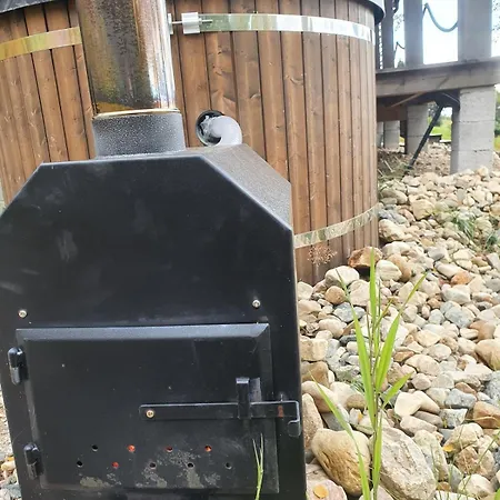 Uiton Kotirantasauna *