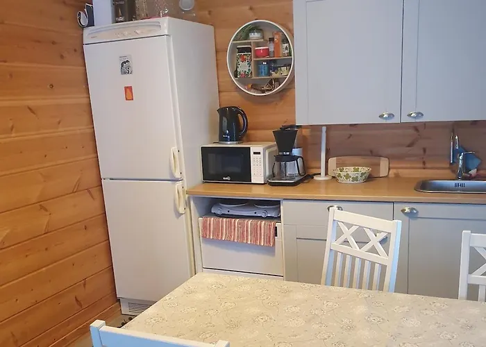 Uiton Kotirantasauna Kiemunkivaara